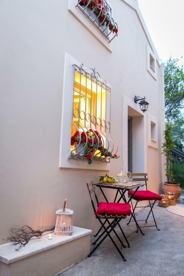 Lianelia Boutique Village House Argyrades Exterior foto